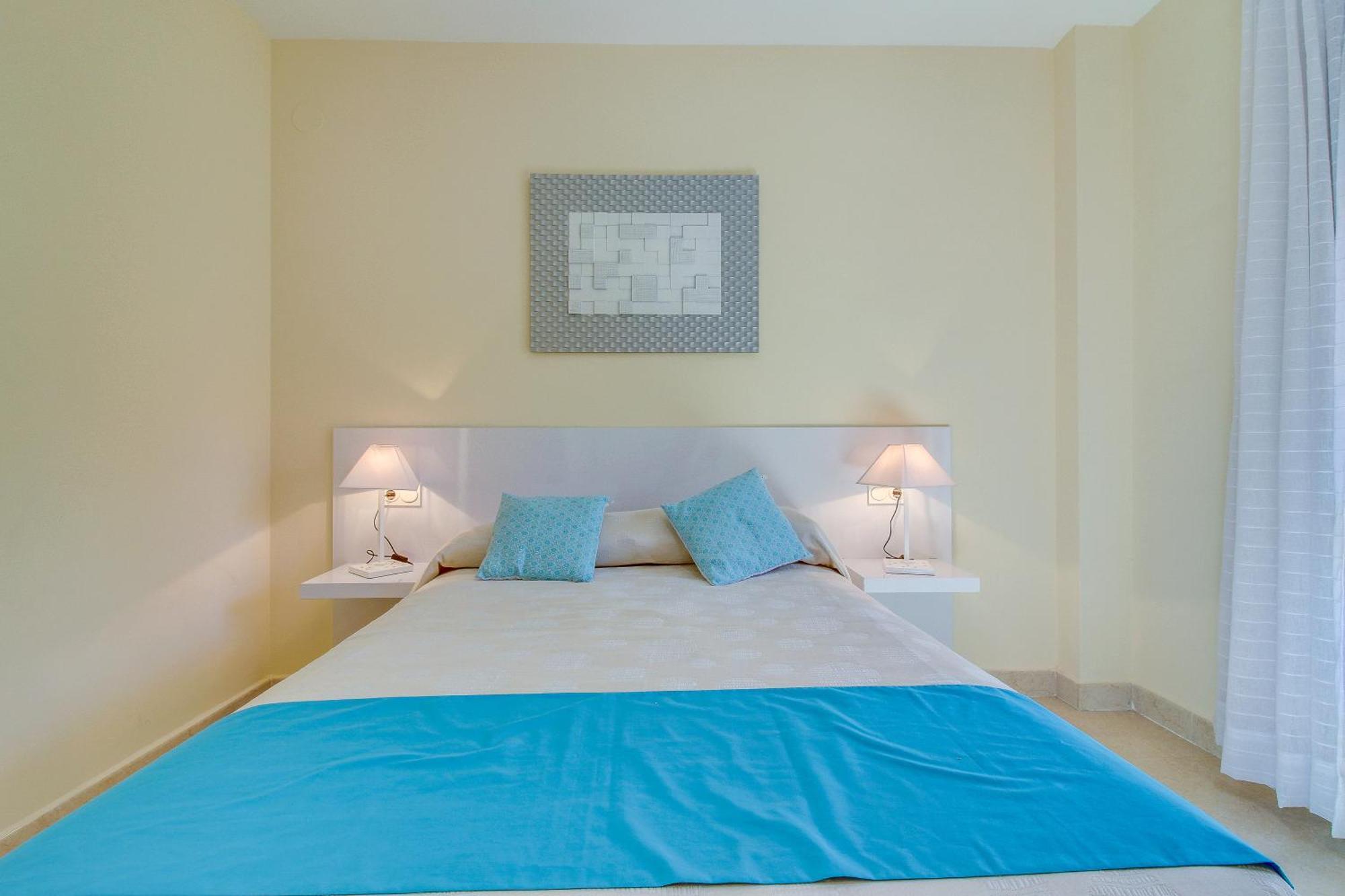 Apartamento Cala Bajo 内尔哈 外观 照片