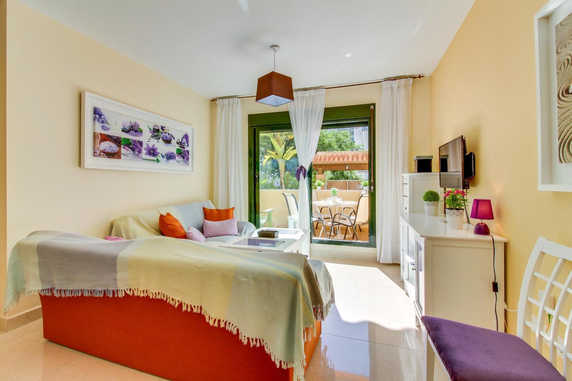 Apartamento Cala Bajo 内尔哈 外观 照片