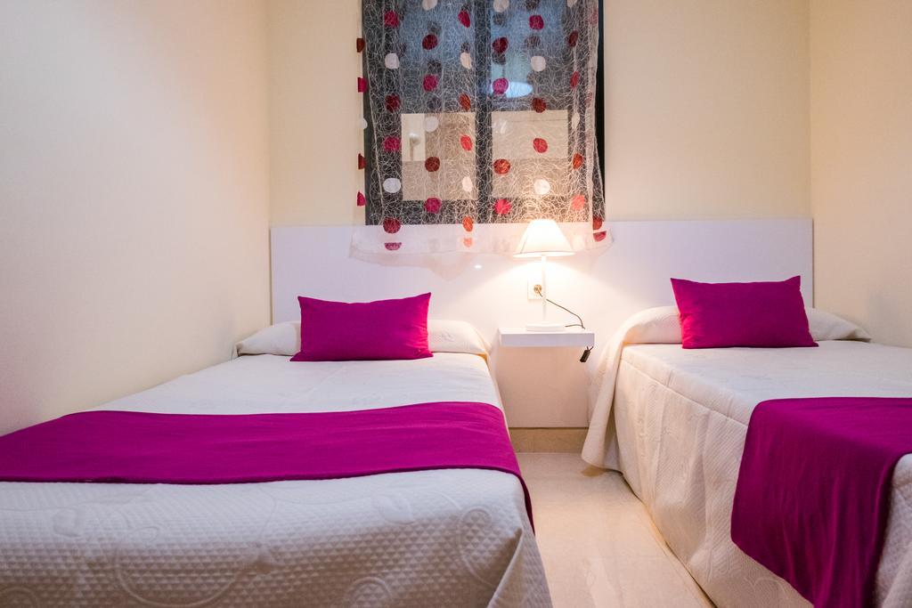 Apartamento Cala Bajo 内尔哈 外观 照片
