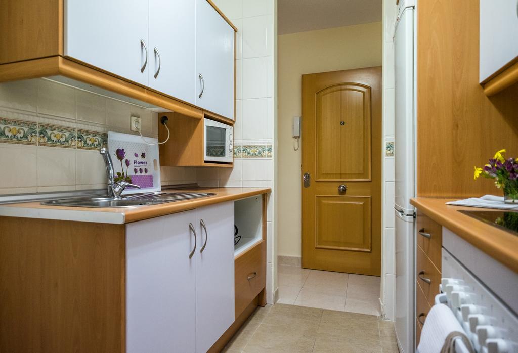 Apartamento Cala Bajo 内尔哈 外观 照片
