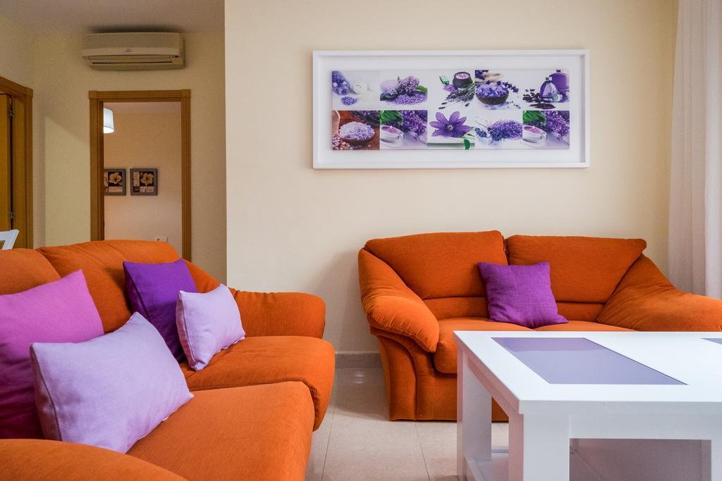 Apartamento Cala Bajo 内尔哈 外观 照片