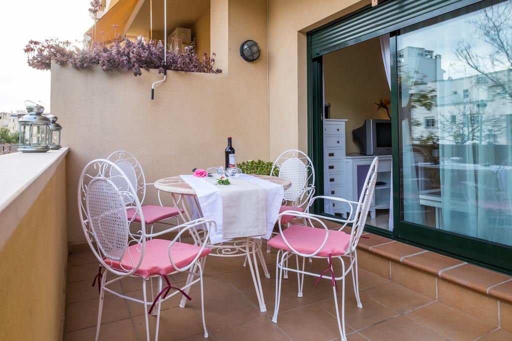 Apartamento Cala Bajo 内尔哈 外观 照片