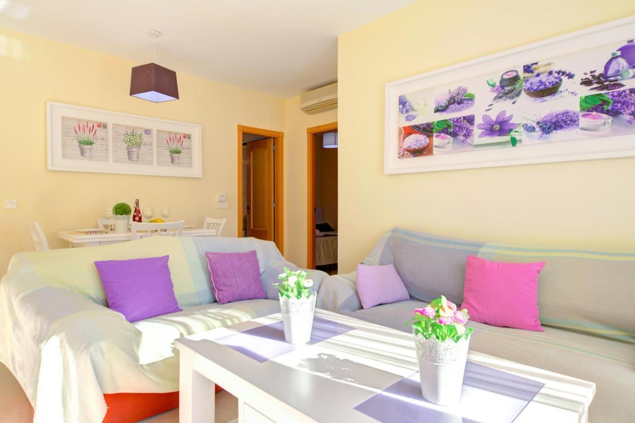 Apartamento Cala Bajo 内尔哈 外观 照片