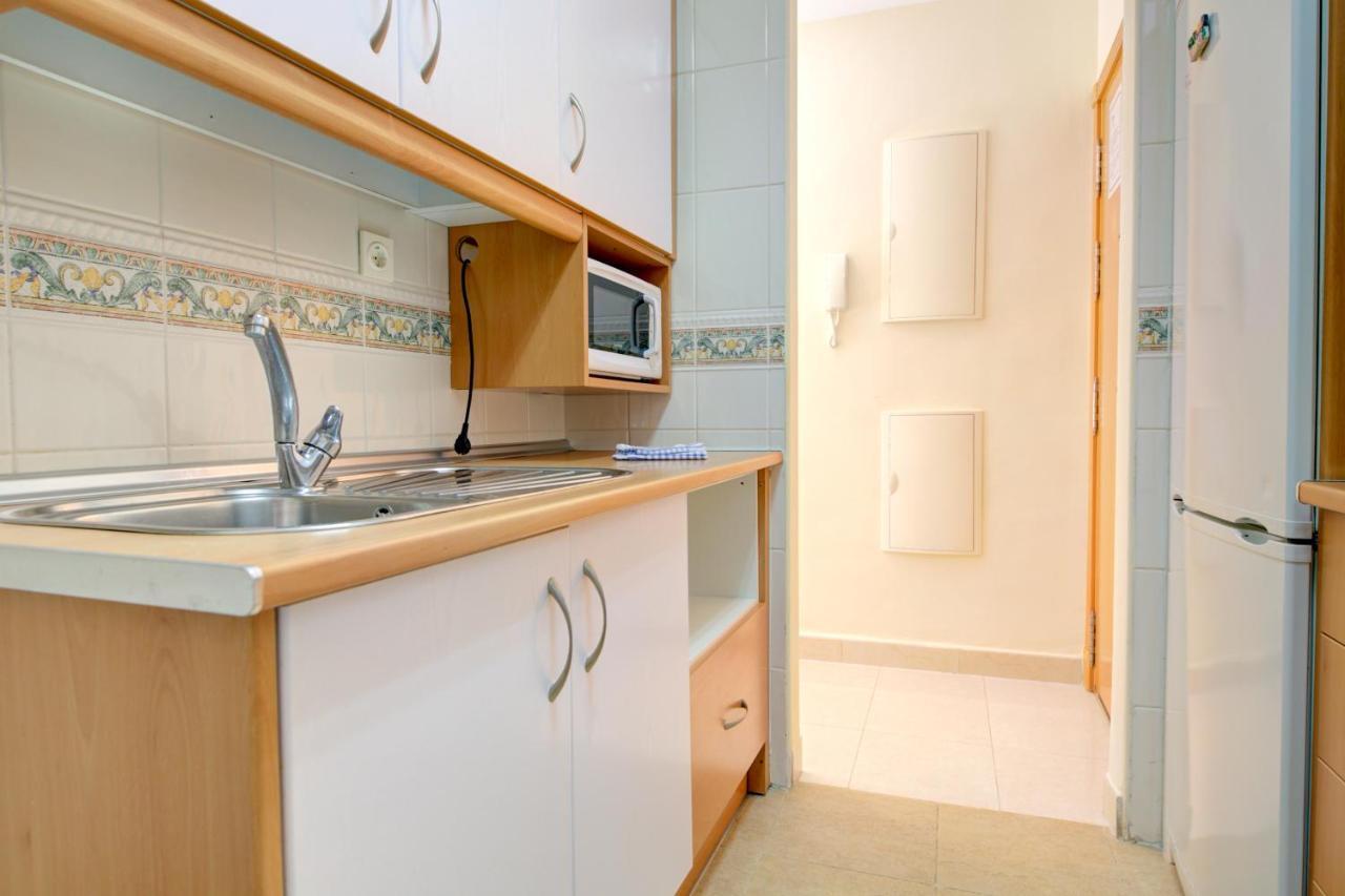 Apartamento Cala Bajo 内尔哈 外观 照片
