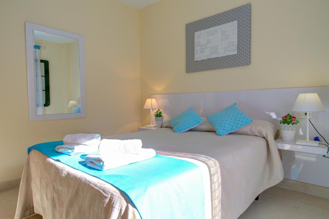Apartamento Cala Bajo 内尔哈 外观 照片